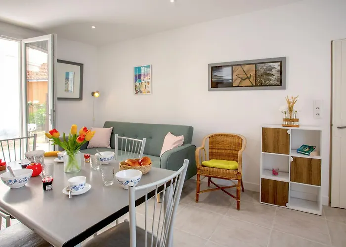 Sam-suffi By Interhome *