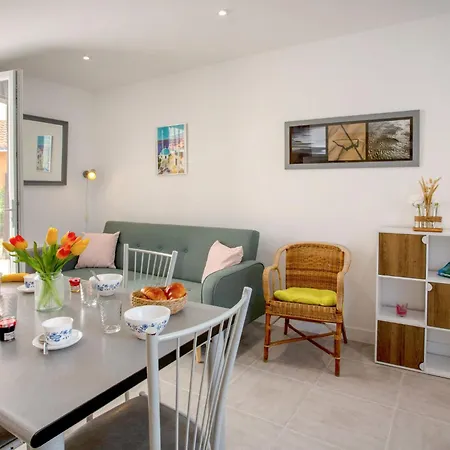 Sam-suffi By Interhome *